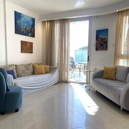 Sunny 3Br Apartment Golf Residence 엘라트 외부 사진