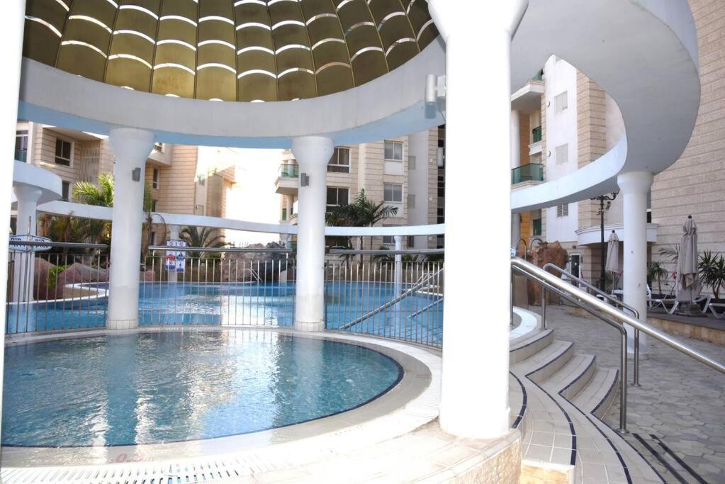 Sunny 3Br Apartment Golf Residence 엘라트 외부 사진