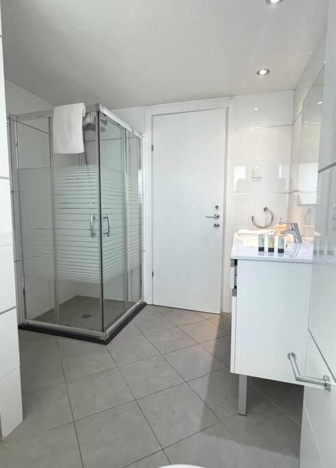 Sunny 3Br Apartment Golf Residence 엘라트 외부 사진