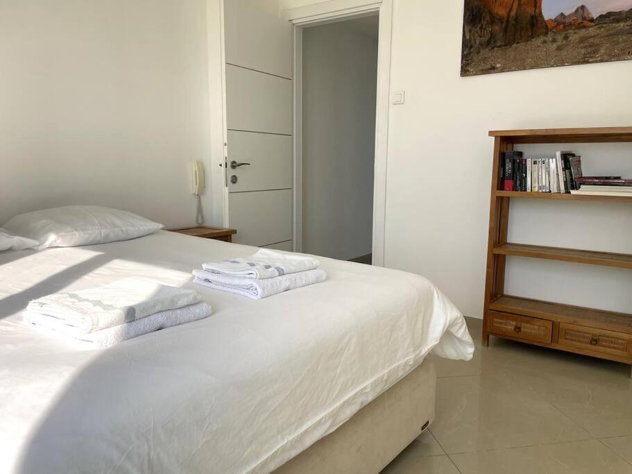 Sunny 3Br Apartment Golf Residence 엘라트 외부 사진